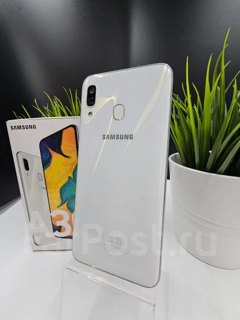 Samsung Galaxy A30. �/�, 64 ��, �����, 3G, 4G LTE, Dual-SIM, NFC ����