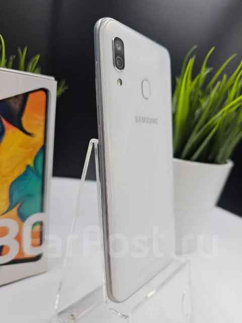 Samsung Galaxy A30. �/�, 64 ��, �����, 3G, 4G LTE, Dual-SIM, NFC ����