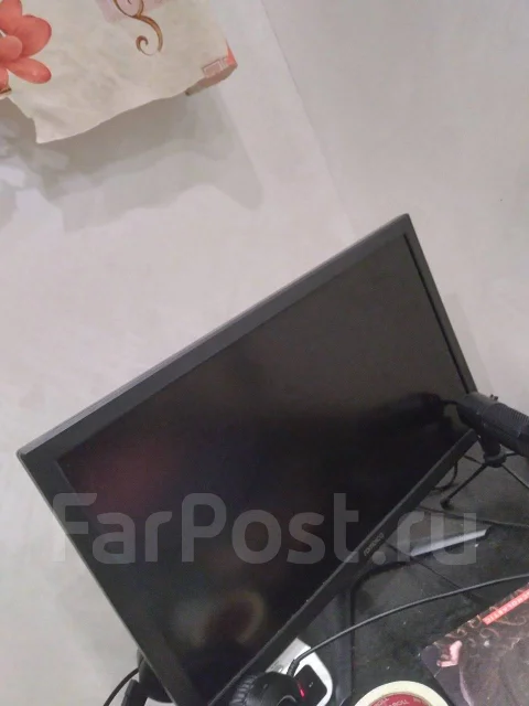 �������. 30", ���������� ��� (CRT) ����