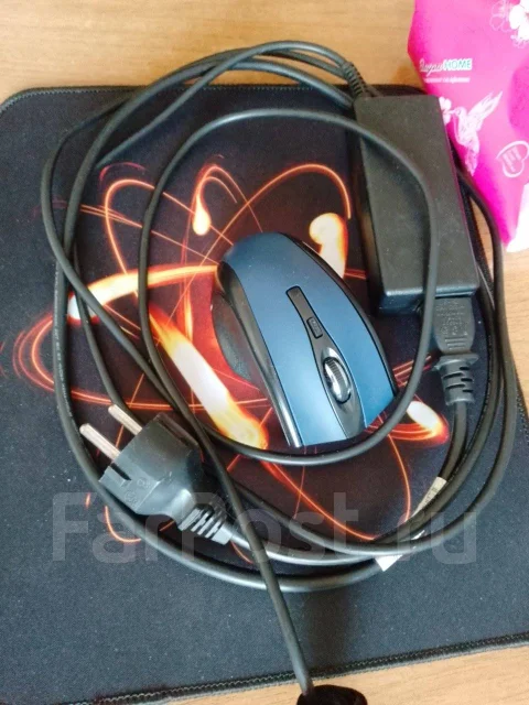 HP 15. WiFi: 1, Bluetooth: 1 ����