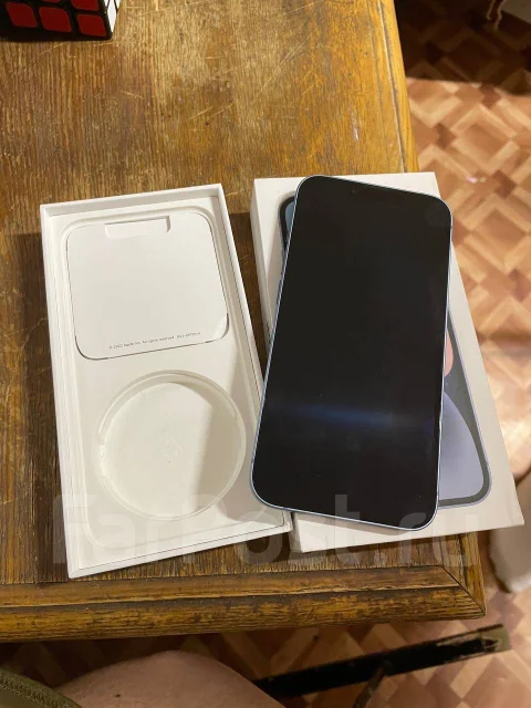 Apple iPhone 14. �/�, 128 ��, �����, 4G LTE, 5G, Dual-SIM, NFC ����