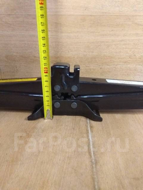 Домкрат. Тойота. 1500кг! Япония. #863 купить во Владивостоке по цене: 2 ...