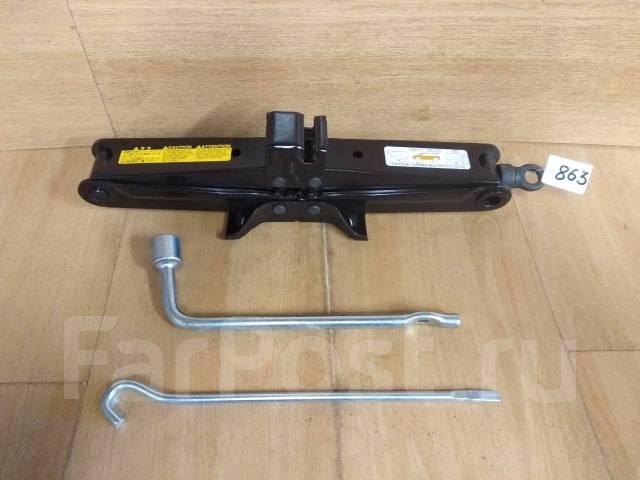 Домкрат. Тойота. 1500кг! Япония. #863 купить во Владивостоке по цене: 2 ...