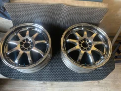 Work Emotion XD9. 7.5x17", 5x100, ET32 ����