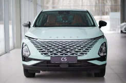 Omoda C5 ����