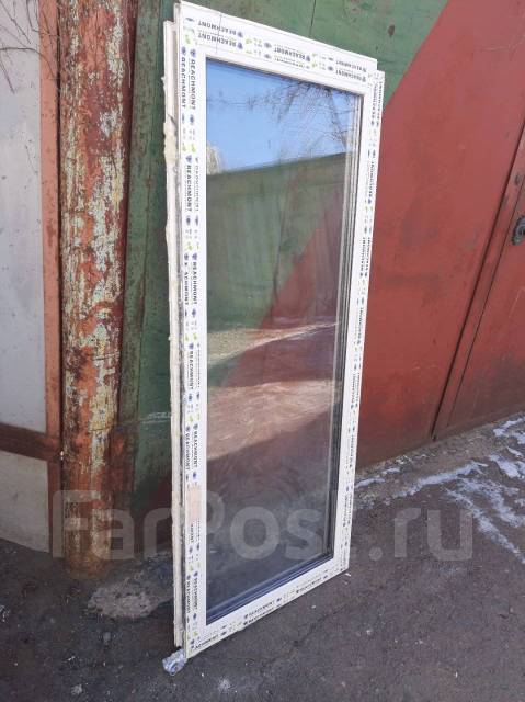 Окна пластиковые глухое 60x145, б/у, в наличии. Цена: 3 500₽ во ...