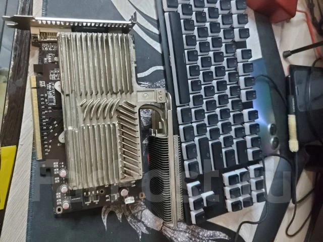 GeForce GTX 550 Ti ����