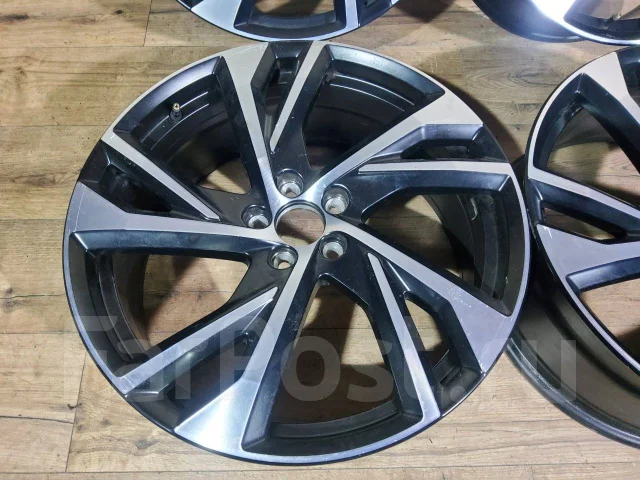 Volvo C40 CX40 литые диски r20, 20