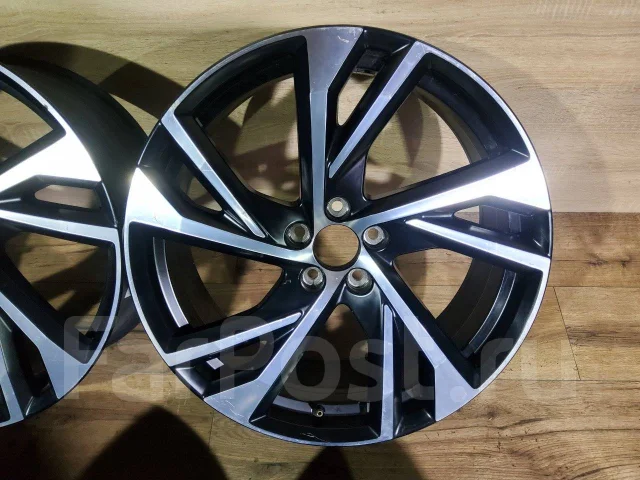 Volvo C40 CX40 литые диски r20, 20