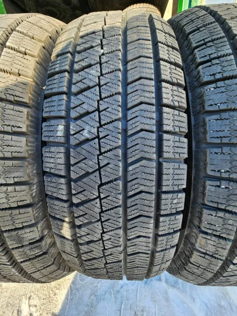 Bridgestone Blizzak VRX2. ������, ��� �����, 2020 ���, �/�, ����� 5 % ����