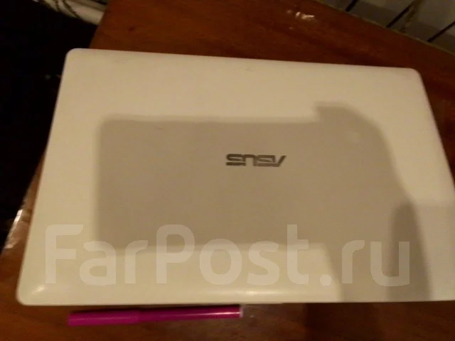 Asus. ��� 4 ��, ���� 110���, WiFi: 1, Bluetooth: 1 ����