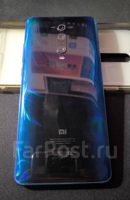 Продам Xiaomi Mi 9T, 128 гб, 6.39", моноблок, синий, 4G LTE, Dual-SIM ...