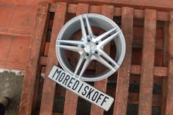 Vossen VPS-302. 7.0x16", 5x100, ET35, �� 73,1���. ����