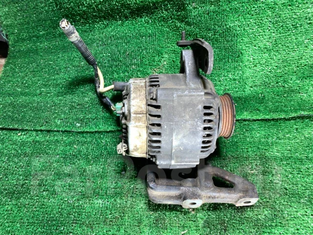 ��������� Honda Integra DB6 ZC 31100-P76-003 ����