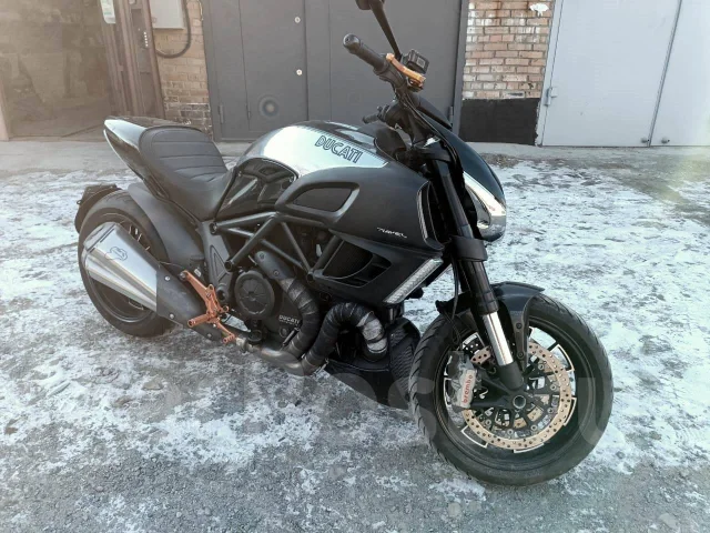 Ducati Diavel. 1 200����. ��., ��������, ���������, ������ �� �� ����