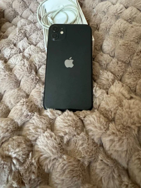 Apple iPhone 11. �/�, 128 ��, ������, 3G, 4G LTE, Dual-SIM, ���������� ����