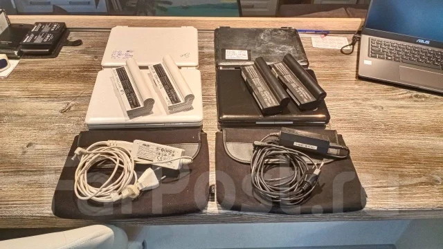 Asus Eee PC. 10", 1,6����, ��� 2048 ��, ���� 97���, WiFi: 1, Bluetooth: 1, ����������� �� 6��. ����