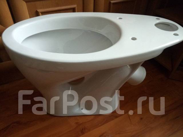 Унитаз строительный, в наличии. Цена: 2 000₽ во Владивостоке