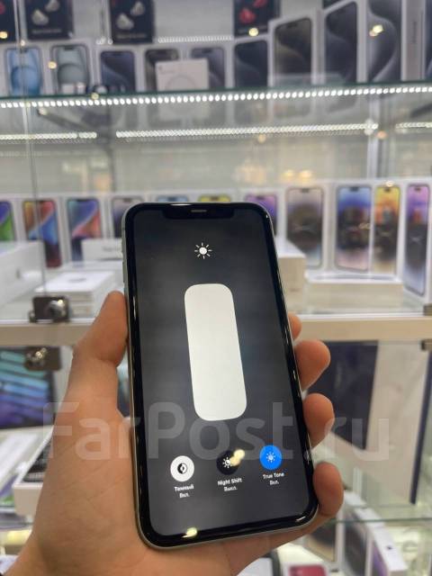 iPhone 11 128Gb. Хорошее Состояние. АКБ - 73%. Гарантия, 6.10 ...