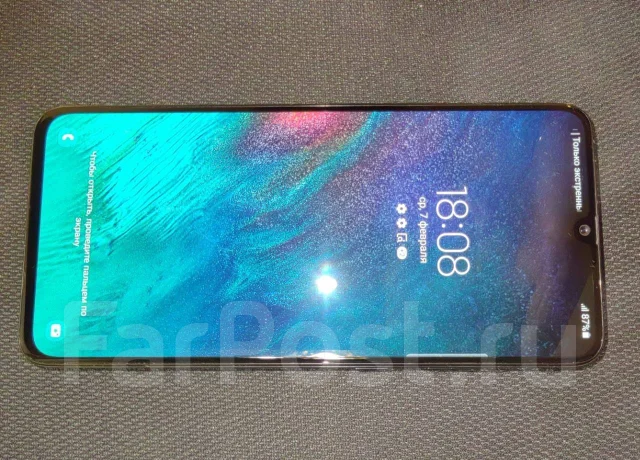 Samsung Galaxy A70. �/�, 128 ��, �����, 4G LTE ����