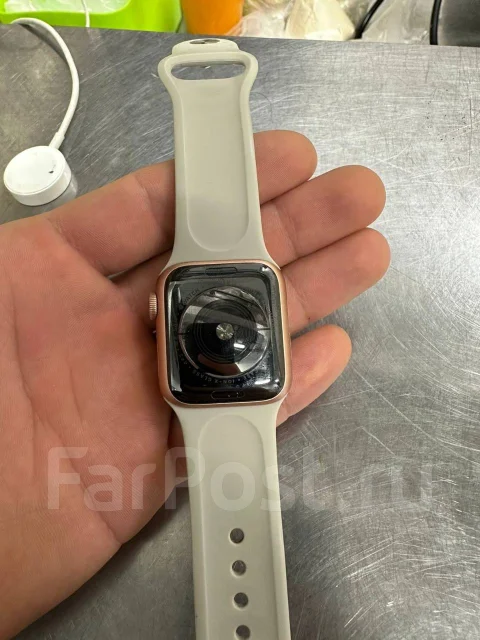 Apple Watch Series 4 ����