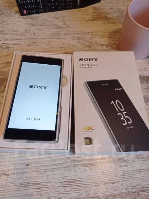 Sony Xperia Z5 Premium. �/�, 64 ��, ������, 4G LTE, Dual-SIM, NFC ����