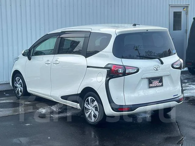 Toyota Sienta. �������, ��������, 1.5 (109��.�.), ������, 23 000����. ��, �/�. ��� ����� �� ������������ ����