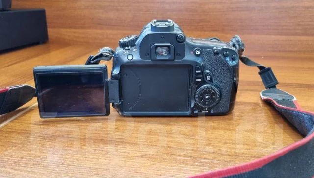 Canon EOS 60D ����