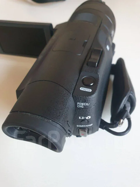 Sony FDR-AX100E ����