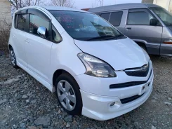 Toyota Ractis. NCP1000069422, 1NZFE ����