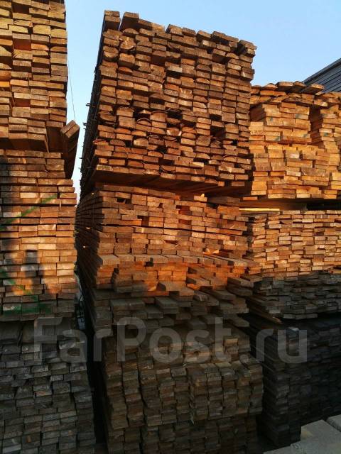 Доска 25*100*4000 -3й сорт 9 000 руб, в наличии. Цена: 90₽ в Артеме