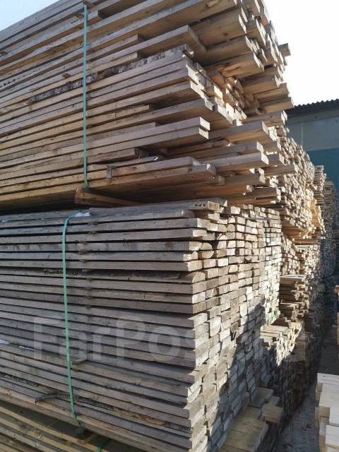Доска 25*100*4000 -3й сорт 9 000 руб, в наличии. Цена: 90₽ в Артеме