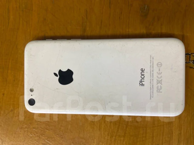 Apple iPhone 5c. �/�, 32 ��, ����� ����