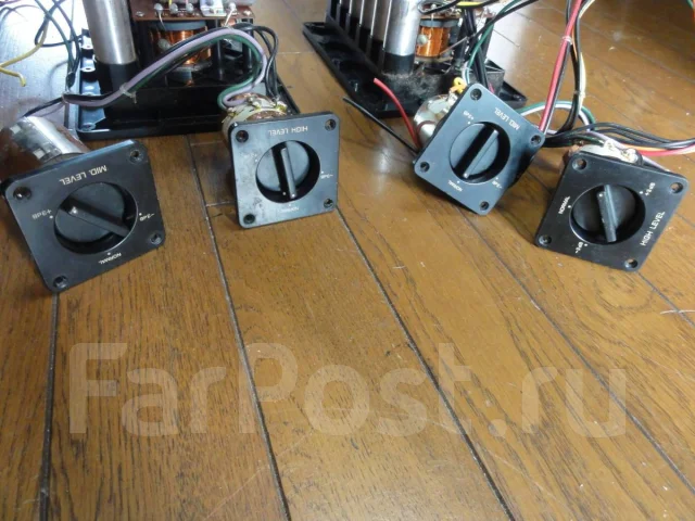 ���������� ����������� Yamaha NS-1000M ����