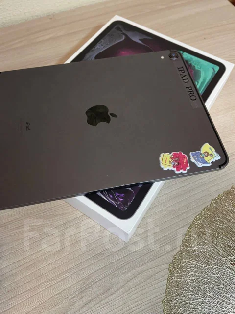 Apple iPad Pro 11 2018. 11 ������, ������ 64 �� ����