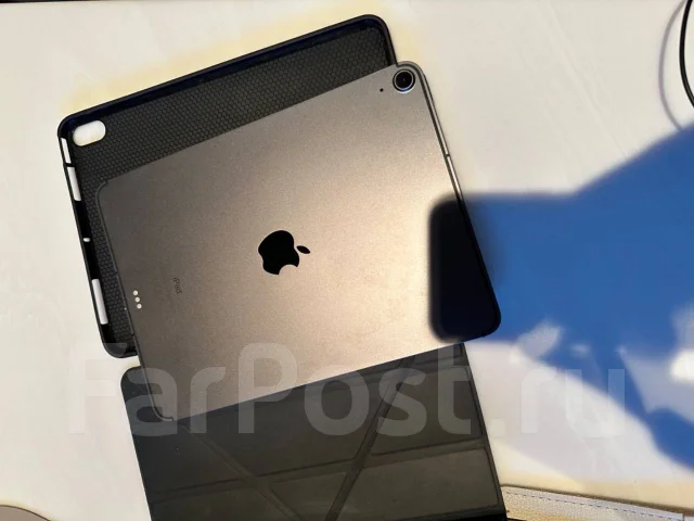 Apple iPad Air 4. ������ 256 �� ����