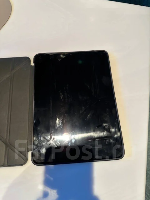 Apple iPad Air 4. ������ 256 �� ����