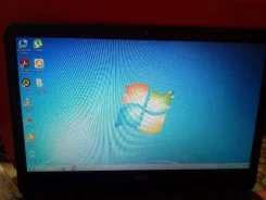 Dell. 15.6", 1,5����, ��� 4 ��, ���� 320���, WiFi: 1, Bluetooth: 1, ����������� �� 1��. ����