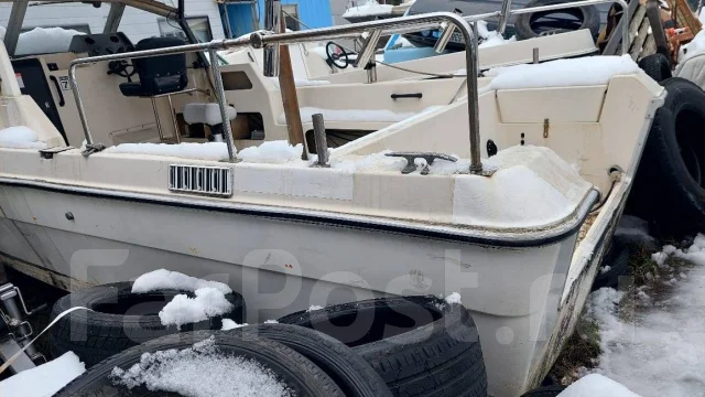 Yamaha F-26. 1998 ���, ����� 8��., ��������� ��� ���������. ��� ����� �� ������������ ����