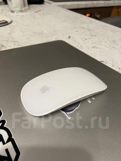 Apple MacBook Air 13 2017 Mid. 13", 1,8����, ��� 8 ��, ���� 256���, WiFi: 1, Bluetooth: 1, ����������� �� 12��. ����