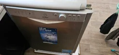 Indesit ����