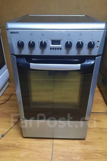 Стеклокерамическая плита Beko, б/у, в наличии. Цена: 12 000₽ в Артеме
