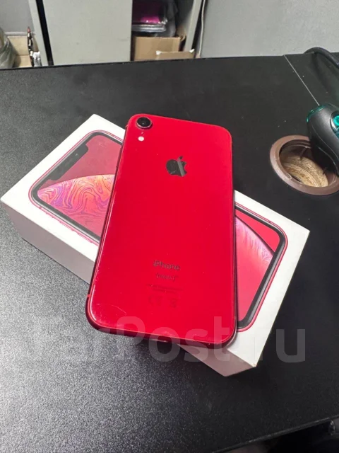 Apple iPhone Xr. �/�, 64 ��, �������, 4G LTE, 5G, NFC ����