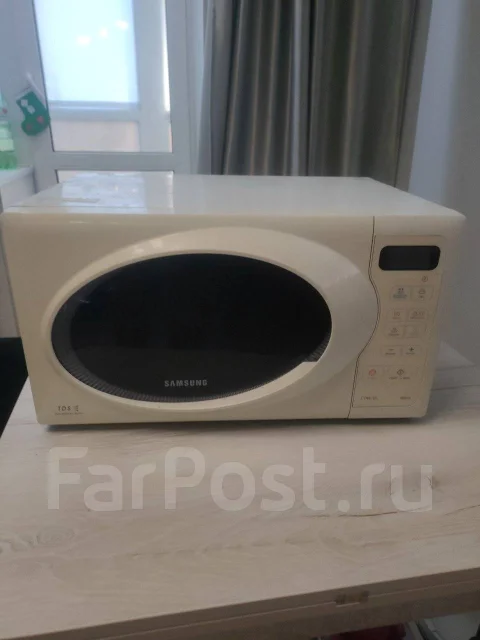 Продам микроволновку на запчасти, Samsung, б/у, в наличии. Цена: 1 000 ...
