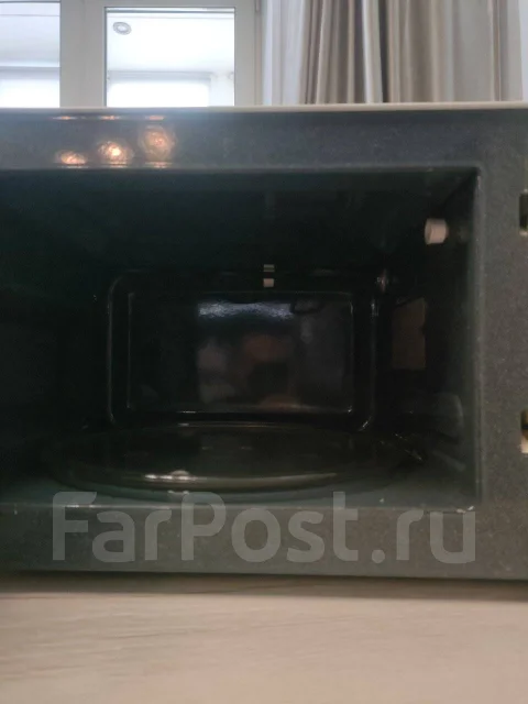 Продам микроволновку на запчасти, Samsung, б/у, в наличии. Цена: 1 000 ...