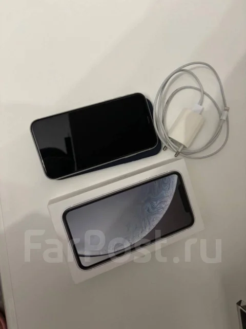 Apple iPhone Xr. �/�, 128 ��, �����, 4G LTE ����