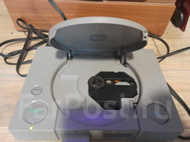 Sony PlayStation One ����