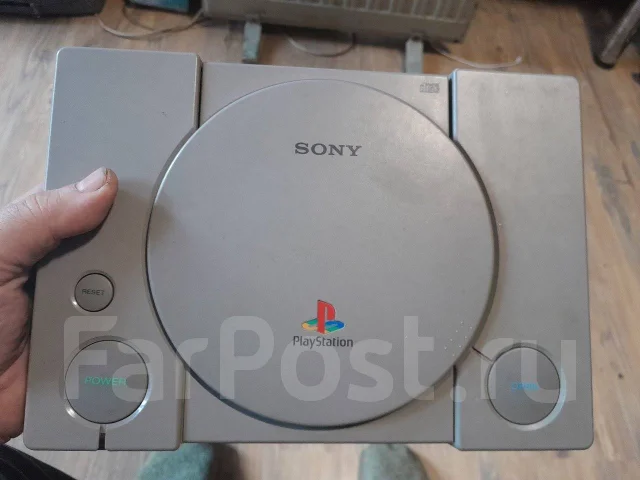 Sony PlayStation One ����