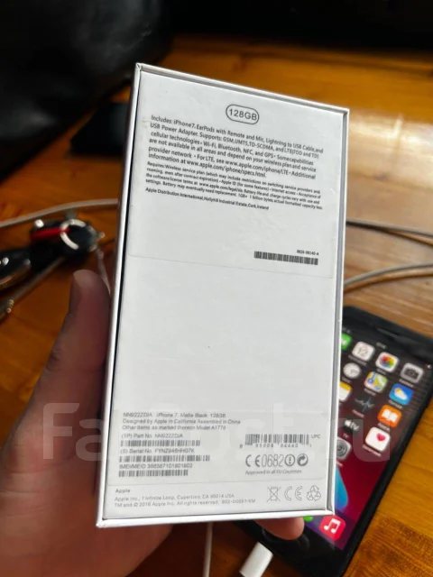 Apple iPhone 7. �/�, 128 ��, ������, 3G, 4G LTE, ����������, NFC ����