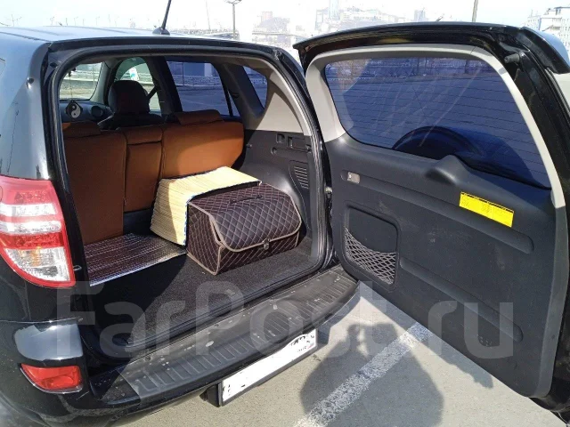 Toyota RAV4. �������, 4wd, 2.0 (152��.�.), ������, 199 100����. �� ����